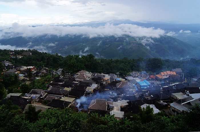 景迈山古茶园村落风光